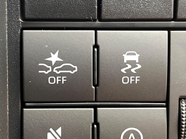 �y�X�}�[�g�A�V�X�g�z���s���ɑO���̎ԗ�����F�����A�Փ˂������Ȏ��͌x��ƃu���[�L�ŏՓˉ���Ɣ�Q�y�����A�V�X�g�B�����S�Ƀh���C�u�����y���݂��������܂��B