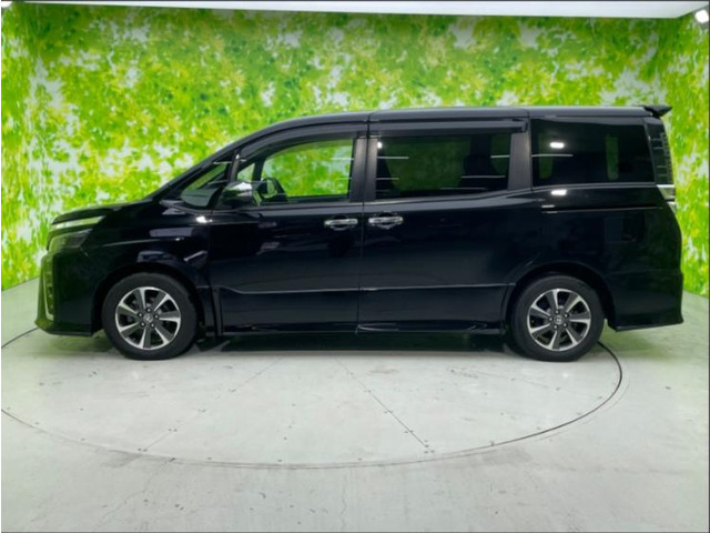 ヴォクシー2.0 ZS 煌III