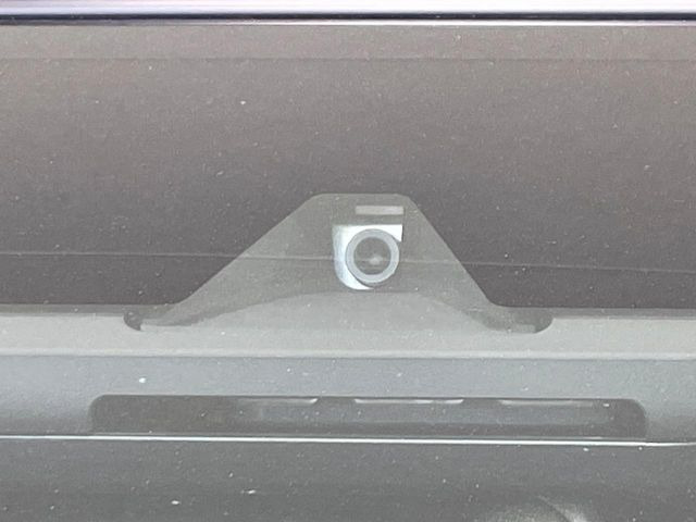 �y�g���^�Z�[�t�e�B�Z���X�z���s���ɑO���̎ԗ�����F�����A�Փ˂������Ȏ��͌x��ƃu���[�L�ŏՓˉ���Ɣ�Q�y�����A�V�X�g�B�����S�Ƀh���C�u�����y���݂��������܂��B