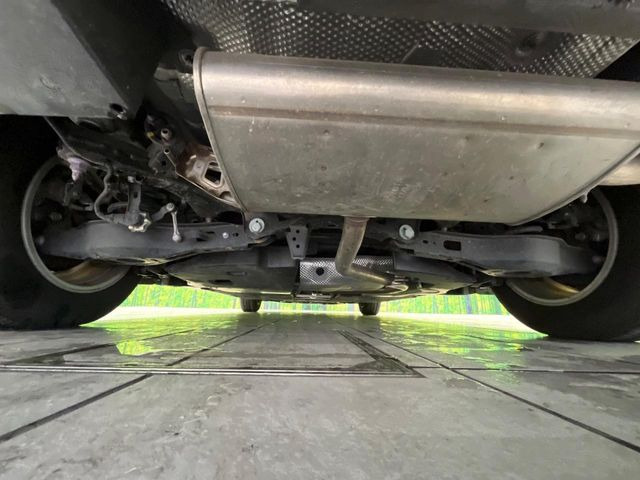 下回りがきれいなうちに、防錆加工の施工がオススメ。降雪地域はもちろん、沿岸部にお住いの方や、趣味でマリン・ウィンタースポーツをされる方にご好評いただいております。