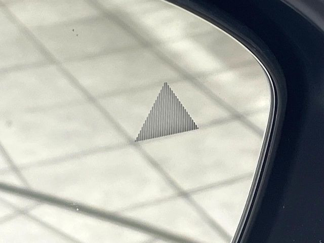 �y������p���m�z���s���A�h�A�~���[�̎��p�ɂȂ�₷���ӏ��Ɍ㑱�Ԃ��ڋ߂���ƃT�C�h�~���[�t�߂Ɍx����\���A�h���C�o�[�ɒ��ӊ��N�����Ă���܂��B