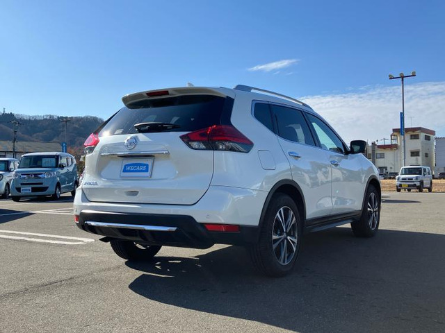 エクストレイル2.0 20Xi 4WD