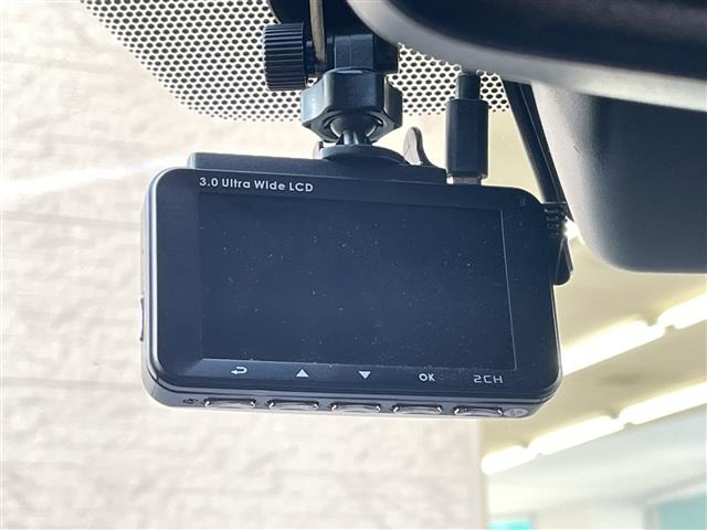 RAV42.0 アドベンチャー 4WD