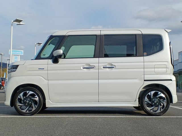 スペーシアカスタムハイブリッド(HYBRID)  XS