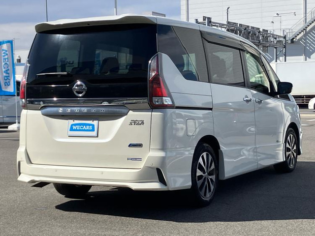 セレナ2.0 ハイウェイスター プロパイロット エディション