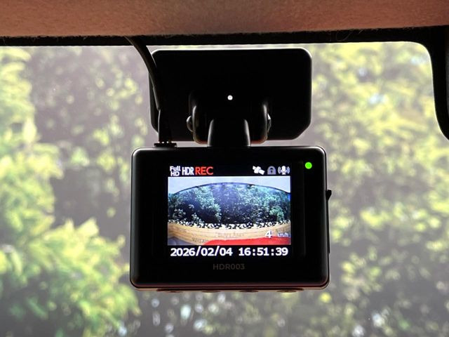 �y�h���C�u���R�[�_�[�z�h���C�u���R�[�_�[����!���s���͂������A������^�]�⎖�̂ɑ��������ہA�f���ŋL�^���A����̃��X�N�ɔ����܂��B���L�^�pSD�J�[�h�͂��q�l�����g�ł��������������K�v������܂��B