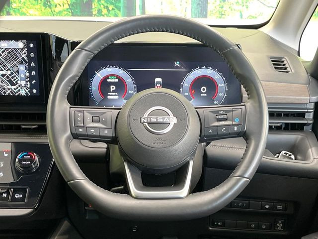 �y�����v�����X�e�A�����O�z�㎿�Ȋv���g�p���邱�ƂŁA��ɂ����������݂ƂĂ��^�]���₷���n���h���ł���