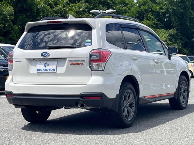 フォレスター2.0 エックスブレイク 4WD