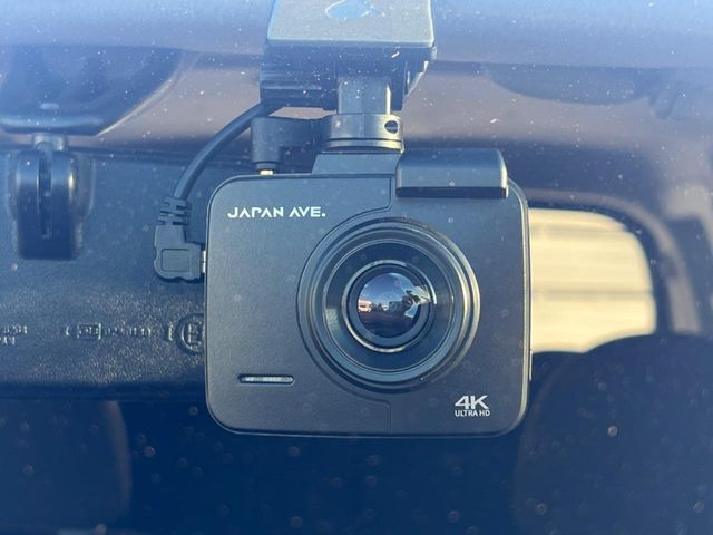 �y�h���C�u���R�[�_�[�z�h���C�u���R�[�_�[����!���s���͂������A������^�]�⎖�̂ɑ��������ہA�f���ŋL�^���A����̃��X�N�ɔ����܂��B���L�^�pSD�J�[�h�͂��q�l�����g�ł��������������K�v������܂��B