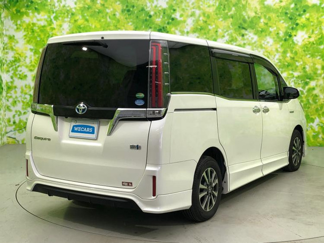 エスクァイアハイブリッド1.8 Gi