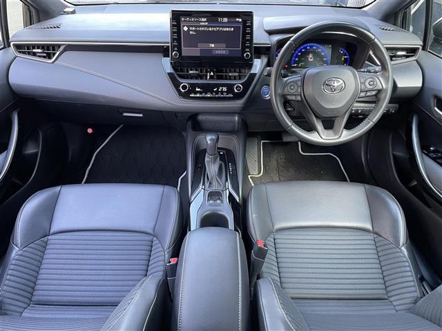 カローラツーリング1.8 ハイブリッド W×B