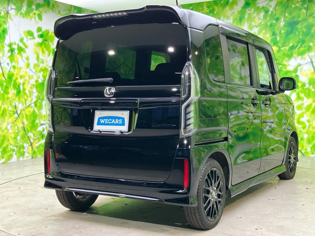 N-BOXカスタムL ターボ スタイルプラス ブラック