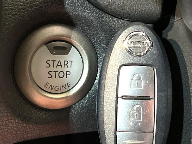 �y�C���e���W�F���g�L�[�z�J�o����|�P�b�g�ɓ��ꂽ�܂܂ł��h�A�̎{���E�������\�ȃX�}�[�g�L�[�𑕔��B�G���W���̃I���E�I�t�����J�M�����o���K�v����������Ƃ��Ă��֗��ł���