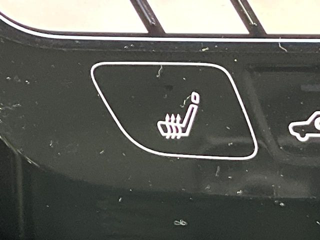 �y�V�[�g�q�[�^�[�z�������ɏd�󂷂�V�[�g�q�[�^�[!�G�A�R����葁�����܂��Ă����̂Ŋ�����̐l�����S�ł��ˁ�G�A�R���̉����͊������邩����A�Ƃ������ɂ����������߂ł��B