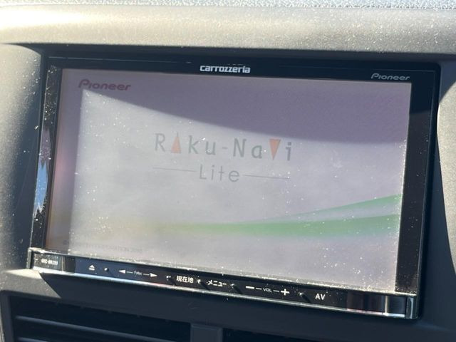 �y�i�r�Q�[�V�����z�g���₷���i�r�ŖړI�n�܂ł�������ē����Ă���܂��B�e��I�[�f�B�I�Đ��@�\���[�����Ă���A���Ԃ̉^�]������Ɋy�����Ȃ�܂�!!