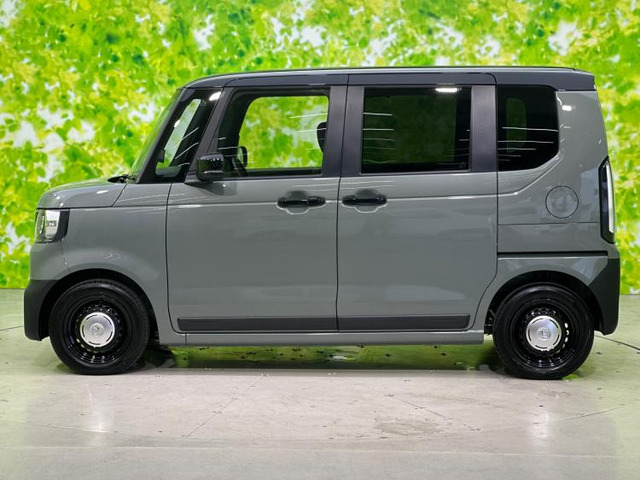 N-BOXジョイ 2トーン