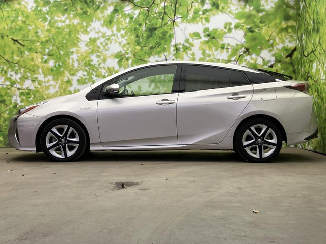 プリウス1.8 S ツーリングセレクション