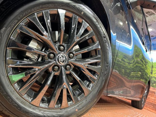 �y����19�C���`�A���~�z�C�[���z�O�ςɃ}�b�`���������A���~�z�C�[���𑕒����Ă���܂��B�e��ЊO�A���~�z�C�[����A�X�^�b�h���X�^�C�����戵�����Ă���܂��B���񂲑��k����������