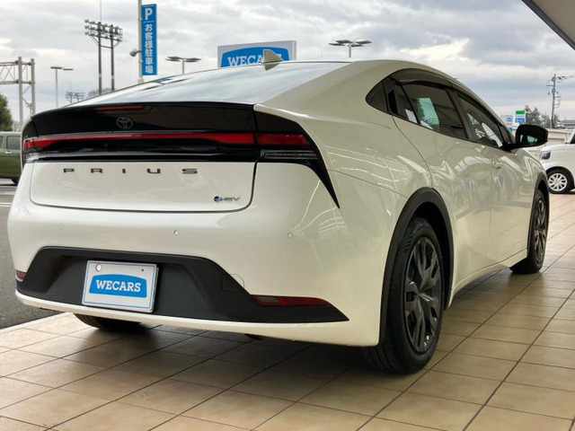 プリウス1.8 X
