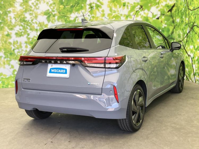 ノートオーラ1.2 G レザーエディション