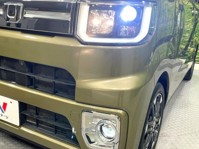 �yLED�w�b�h���C�g�z���V����ԑ��s�����ǍD�Ȏ��E���m�ۂ����S���ĉ^�]�ł��鍂�P�xLED�w�b�h���C�g�𑕔�!�_�����x�������A����d�͂��}�����Ă��܂��B