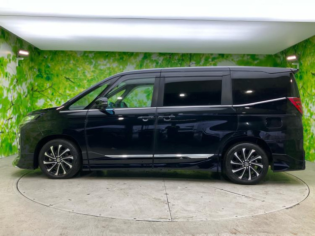 ノア1.8 ハイブリッド S-Z