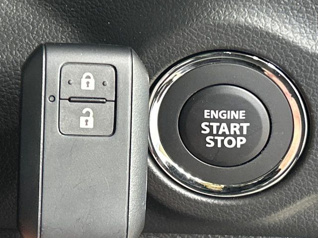 �y�L�[���X�X�^�[�g�V�X�e���z�J�o����|�P�b�g�ɓ��ꂽ�܂܂ł��h�A�̎{���E�������\�ȃX�}�[�g�L�[�𑕔��B�G���W���̃I���E�I�t�����J�M�����o���K�v����������Ƃ��Ă��֗��ł���