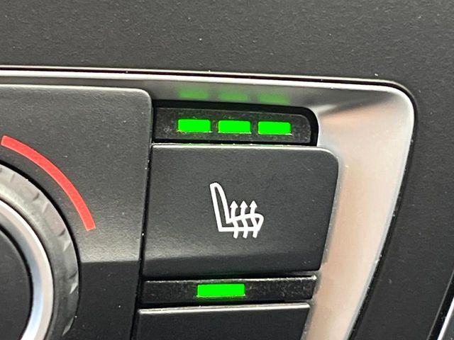 ���t�����g�V�[�g�q�[�e�B���O:�^�]�ȁE����ȋ��ɎO�i�K�Œ��߂��\�ȃV�[�g�q�[�^�[�𑕔����Ă���܂��B�G�߂��킸���K�ɂ��g�p���������܂��B