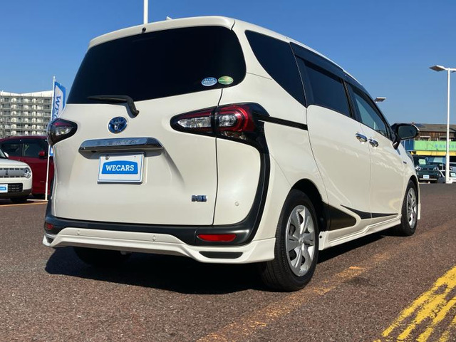 シエンタハイブリッド 1.5 ファンベース G