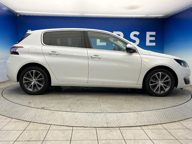 �����X�ł́A�e���[�J�[�̐�p�f�f�e�X�^�[�𓱓��B���Ǝ��i�����e�N�j�J���X�^�b�t���풓���Ă���܂��̂ŁA������̍ۂɂ����S���Ă����p���������܂��B