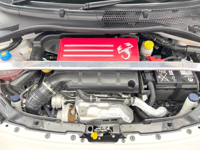 �����X�ł́A�e���[�J�[�̐�p�f�f�e�X�^�[�𓱓��B���Ǝ��i�����e�N�j�J���X�^�b�t���풓���Ă���܂��̂ŁA������̍ۂɂ����S���Ă����p���������܂��B