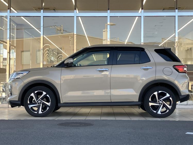 ライズハイブリッド 1.2 Z