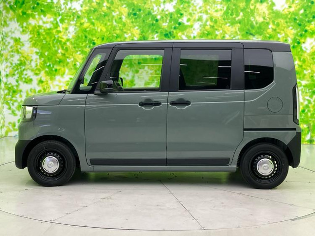 N-BOXジョイ 2トーン