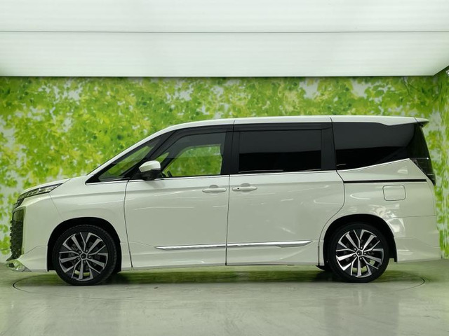 ヴォクシー1.8 ハイブリッド S-Z