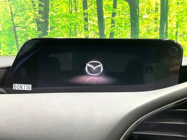 �y8.8�^�}�c�_�R�l�N�g�i�r�z�ԓ��̕��͋C�Ƀ}�b�`������̌^�^�C�v�̃i�r�B�e����q�ݒ��Bluetooth�Đ����A�l�X�ȋ@�\���y���߂܂��B�����I�ȃ_�C�������삪�\�ŁA�g��������ǍD�ł��B