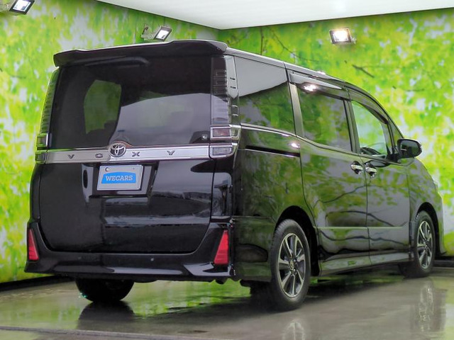 ヴォクシー2.0 ZS 煌III