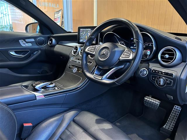 CクラスC200 アバンギャルド AMGライン