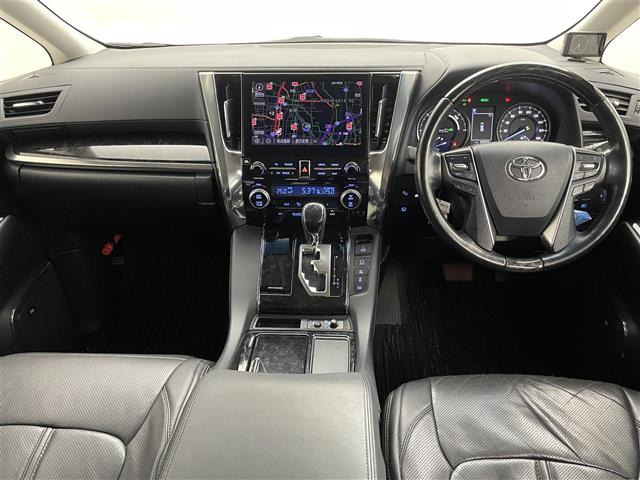 アルファードハイブリッド 2.5 SR Cパッケージ E-Four 4WD