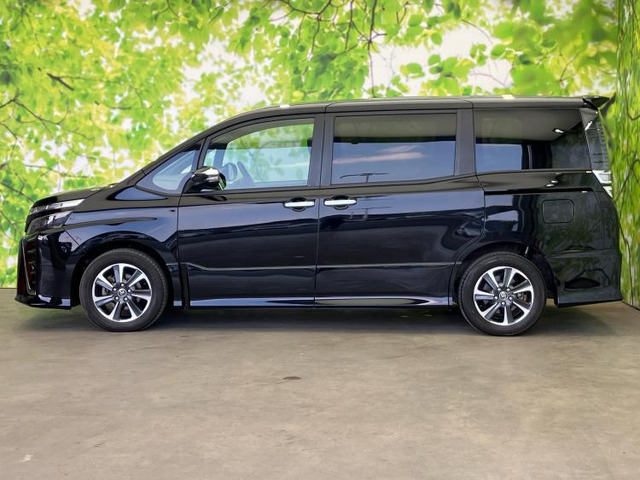 ヴォクシー2.0 ZS 煌