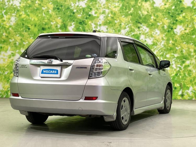 フィットシャトルハイブリッド1.3 スマートセレクション