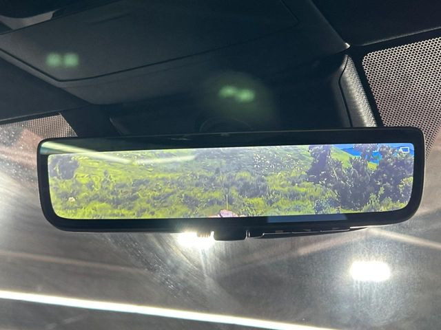 �y�f�W�^���C���i�[�~���[�z��Ȃ̑傫�ȉו��⓯��҂Ō�����m�F���Â炢���ł����S!�J�������B�e�����ԗ�����̉f�������[���~���[���ɕ\���B�N���A�Ȏ��E�ŏ󋵂̊m�F���\�ł�!