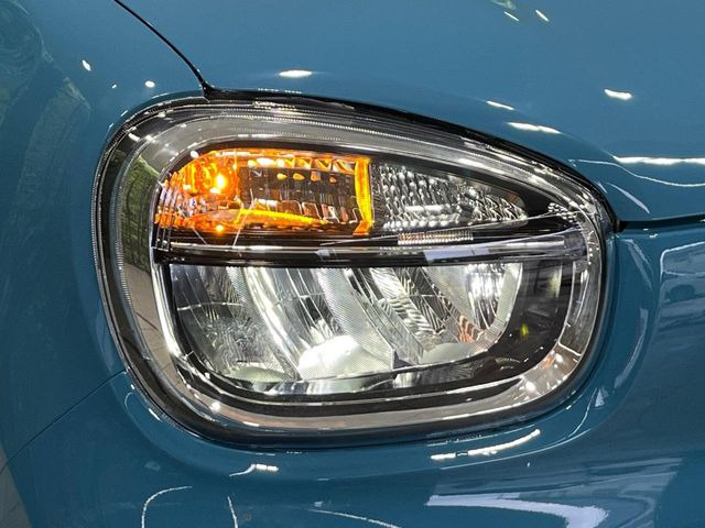 �yLED�w�b�h���C�g�z���V����ԑ��s�����ǍD�Ȏ��E���m�ۂ����S���ĉ^�]�ł��鍂�P�xLED�w�b�h���C�g�𑕔�!�_�����x�������A����d�͂��}�����Ă��܂��B