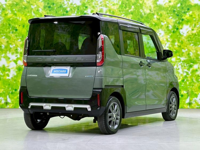 デリカミニT プレミアム 4WD