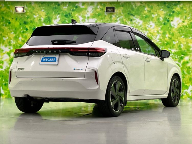 ノートオーラ1.2 G レザーエディション