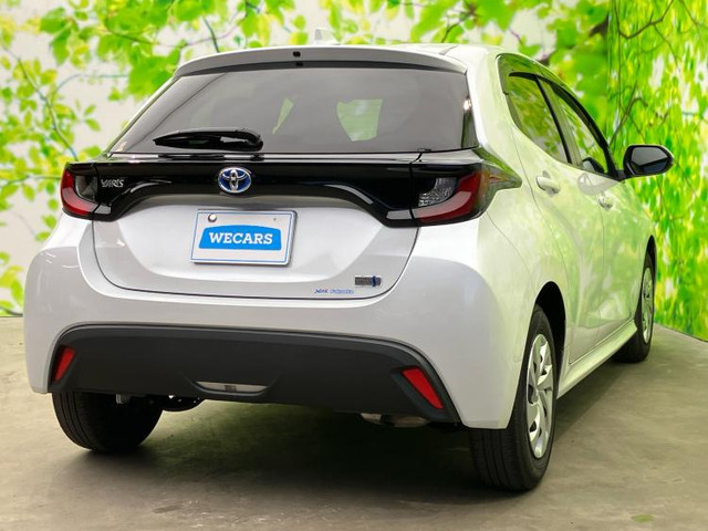 ヤリス1.5 ハイブリッド X