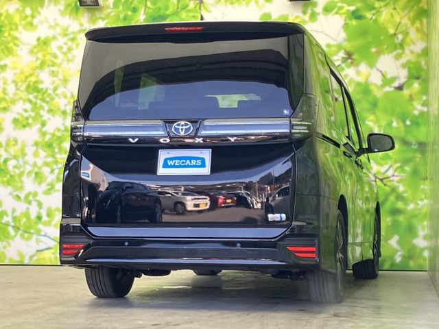 ヴォクシー1.8 ハイブリッド S-Z