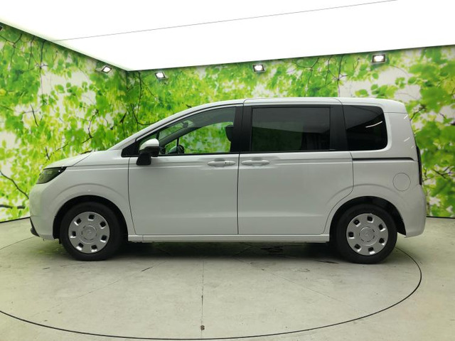 フリード1.5 e:HEV エアー