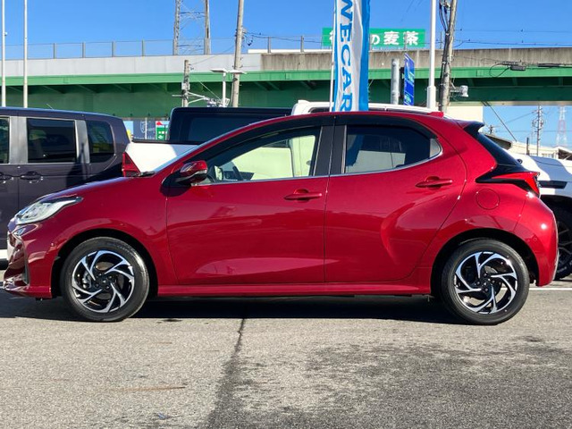 ヤリス1.5 ハイブリッド Z