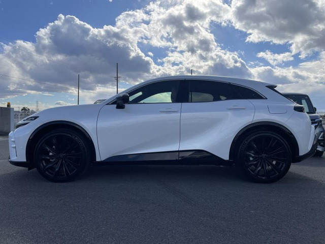 クラウンスポーツ2.5 Z E-Four 4WD