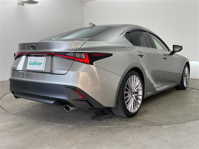 IS300h バージョンL